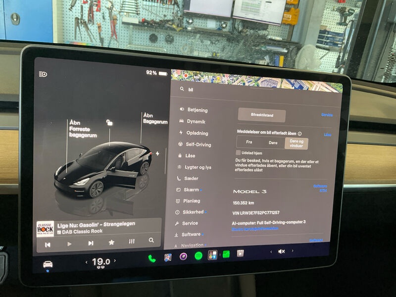 Tesla Model 3 Leder Navi LED 8