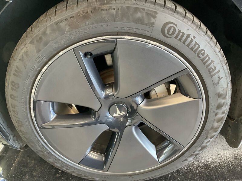 Tesla Model 3 Leder Navi LED 11