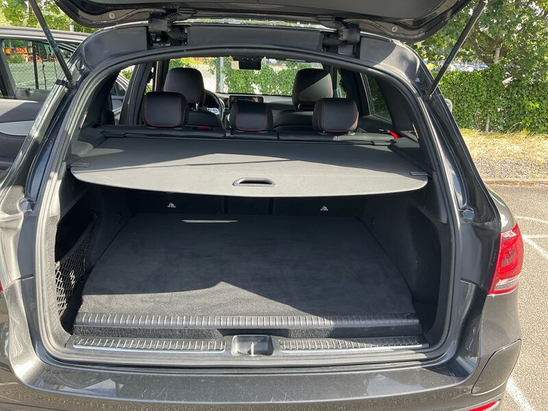 Mercedes-Benz GLC 300 de AMG-Line AMG-LINE KLIMAAUT LED RADIO TEMPO 9