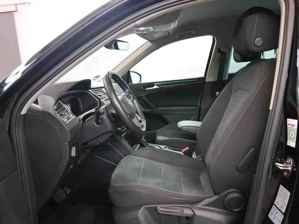 Volkswagen Tiguan 2.0 TDI Elegance AID AHK 6