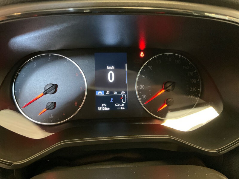 Renault Clio 1.0 90 SHZ LED 10