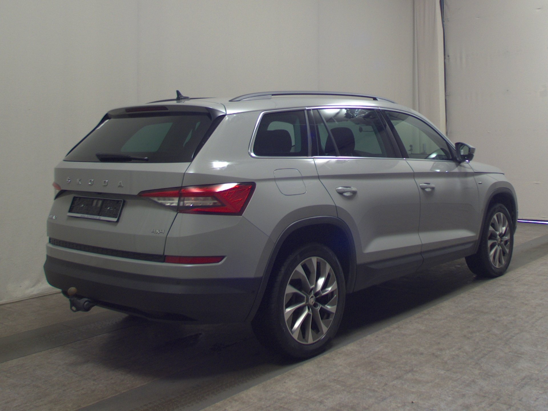 Skoda Kodiaq 2.0 TDI 4x4 Clever Navi LED Virtual 360° 4