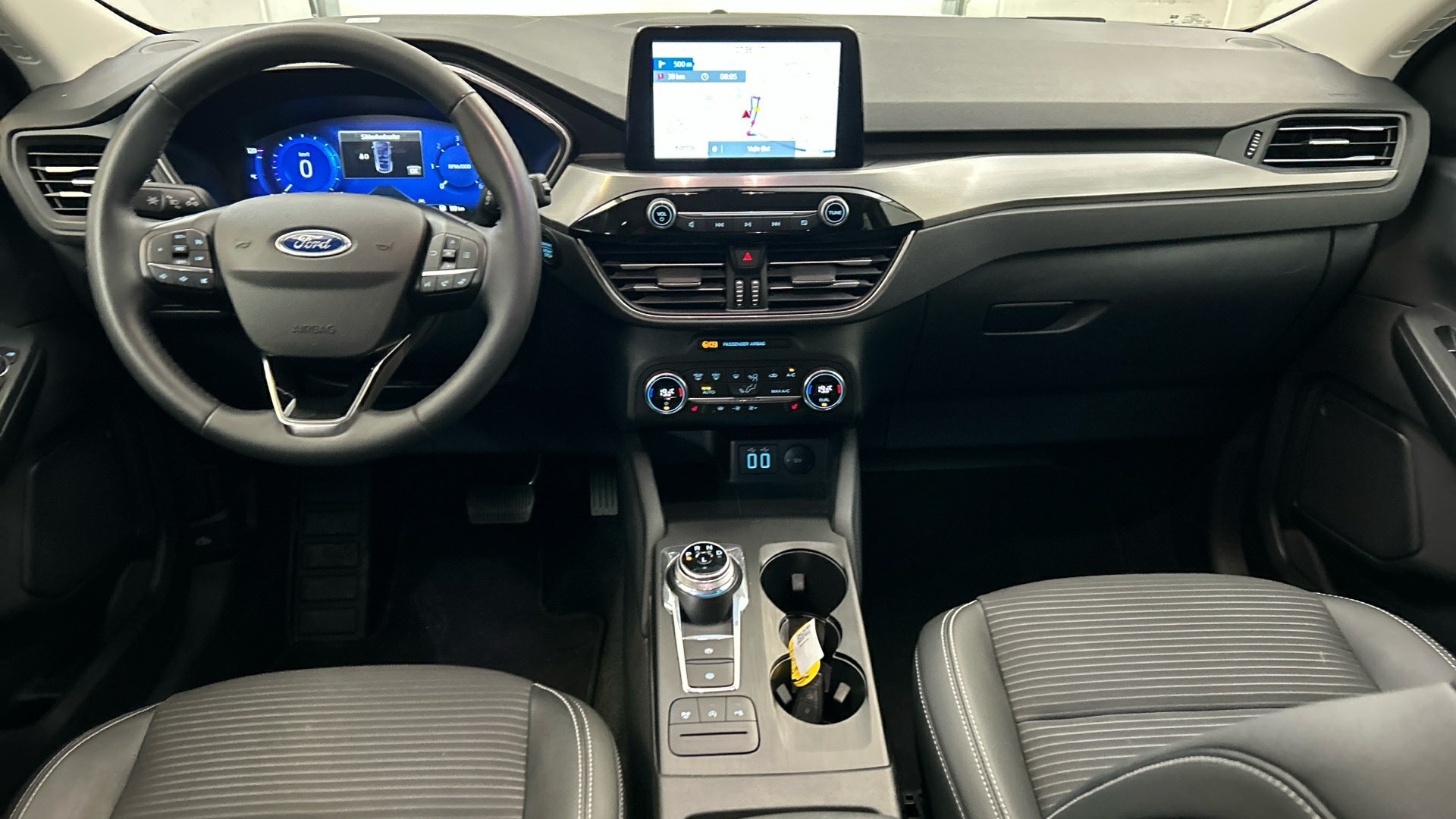 Ford Kuga 1.5 EB Titanium X NAVI KLIMAAUT SHZ RFK LED 5