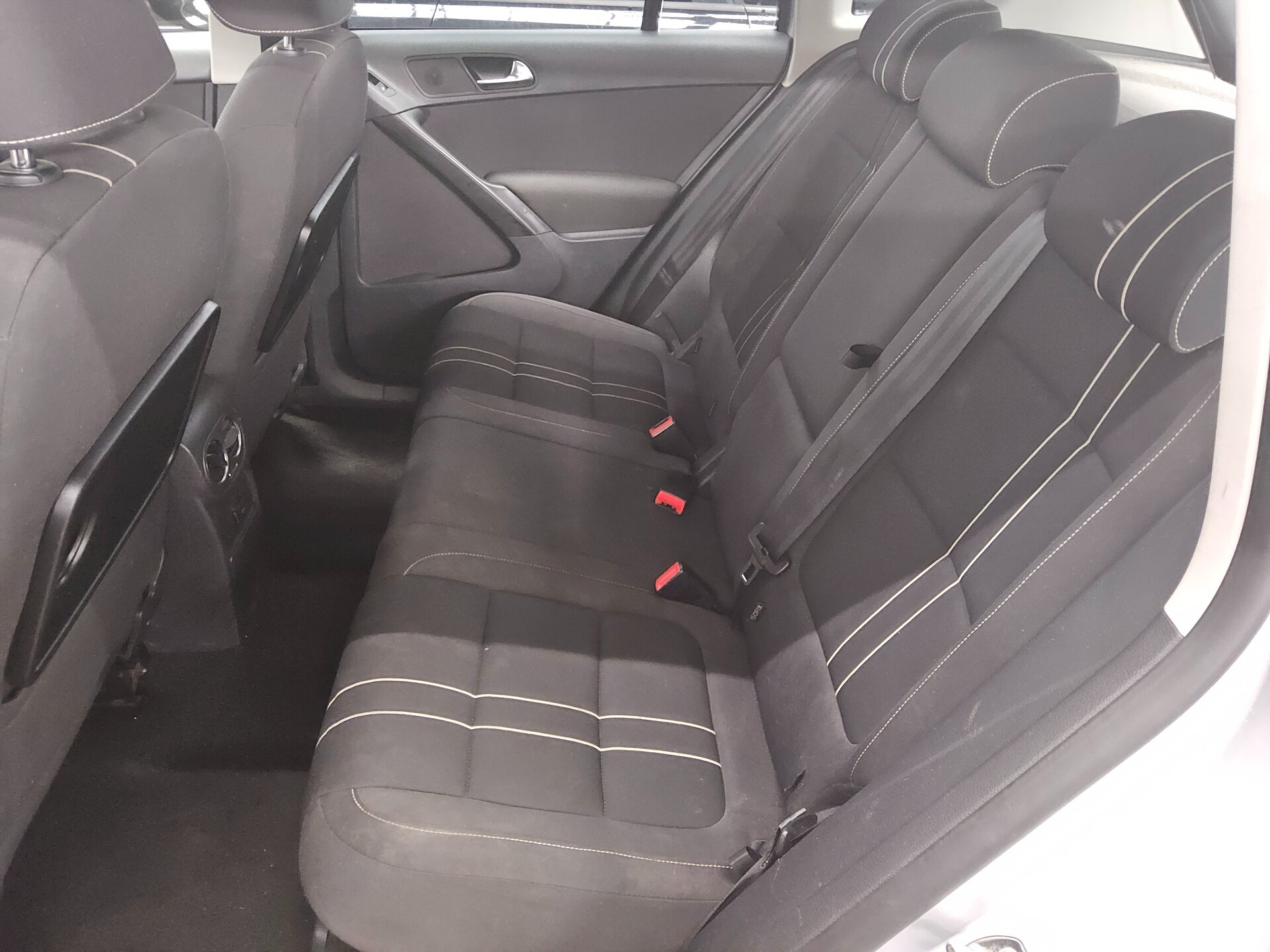 Volkswagen Tiguan 2.0 TDI 4M Trend&Fun Navi AHK Tempomat 13