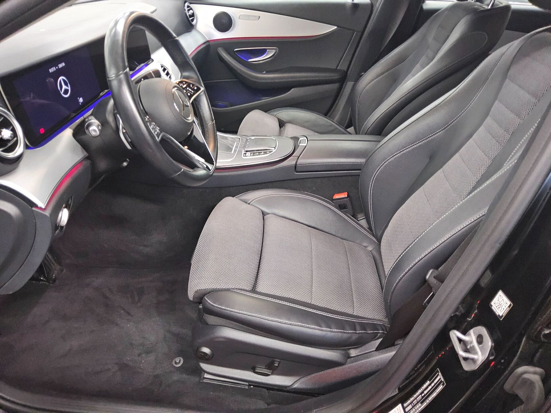 Mercedes-Benz E 220 T d 9