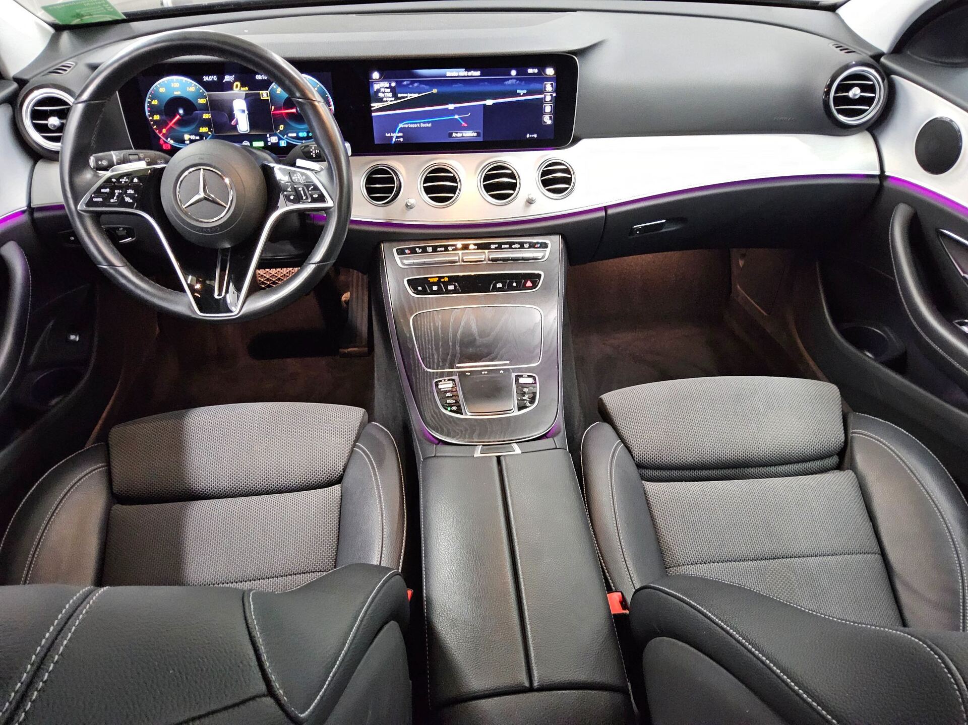 Mercedes-Benz E 220 T d 5