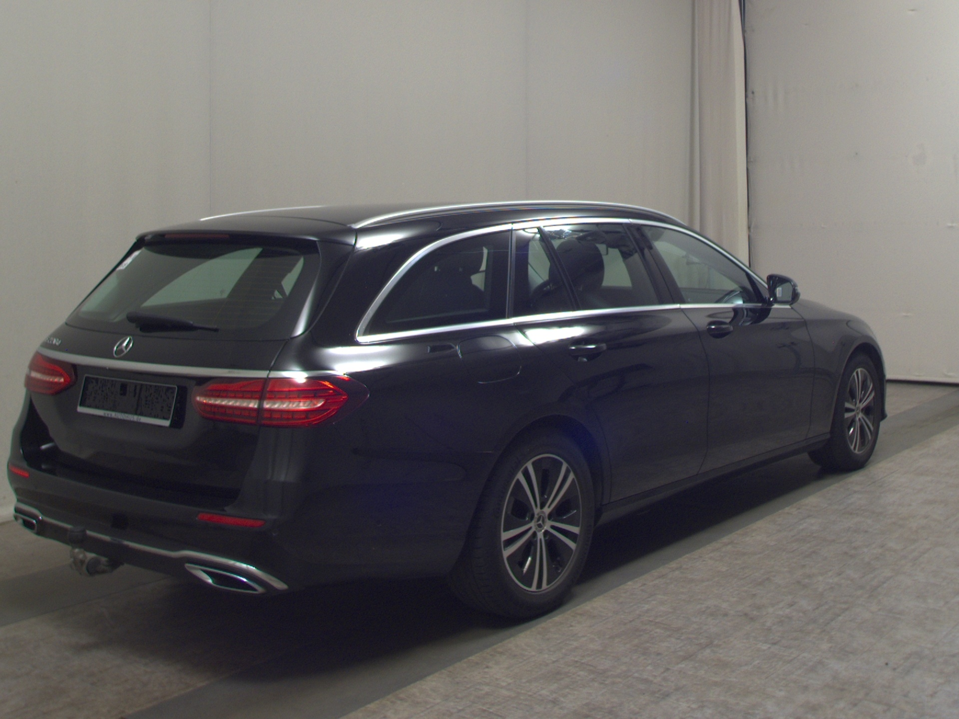 Mercedes-Benz E 220 T d 4