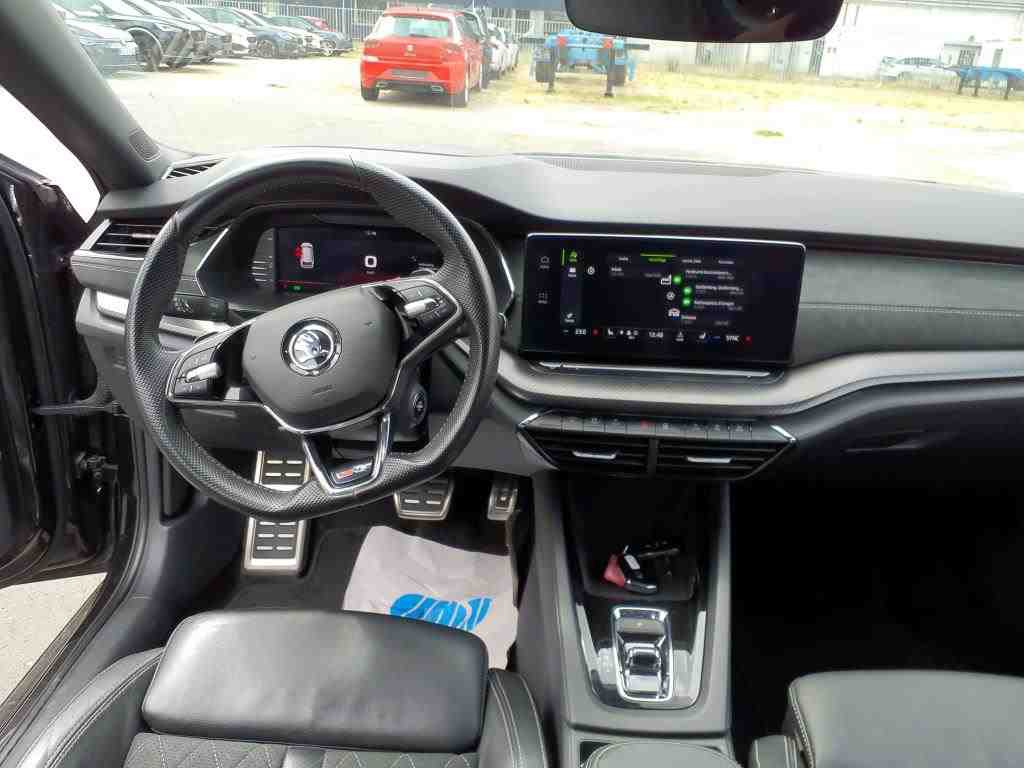 Skoda Octavia Kombi 2.0 TDI RS 2.0 TDI RS T-Leder Navi 5