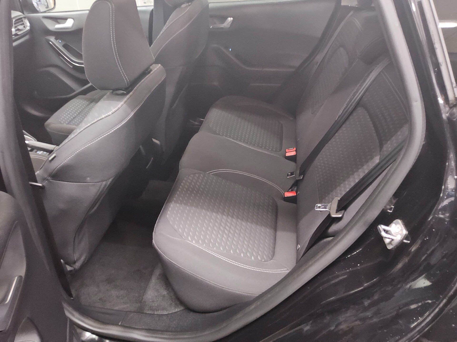 Ford Fiesta 1.0 EB Titanium X Navi LED RfK ACC Shz 12