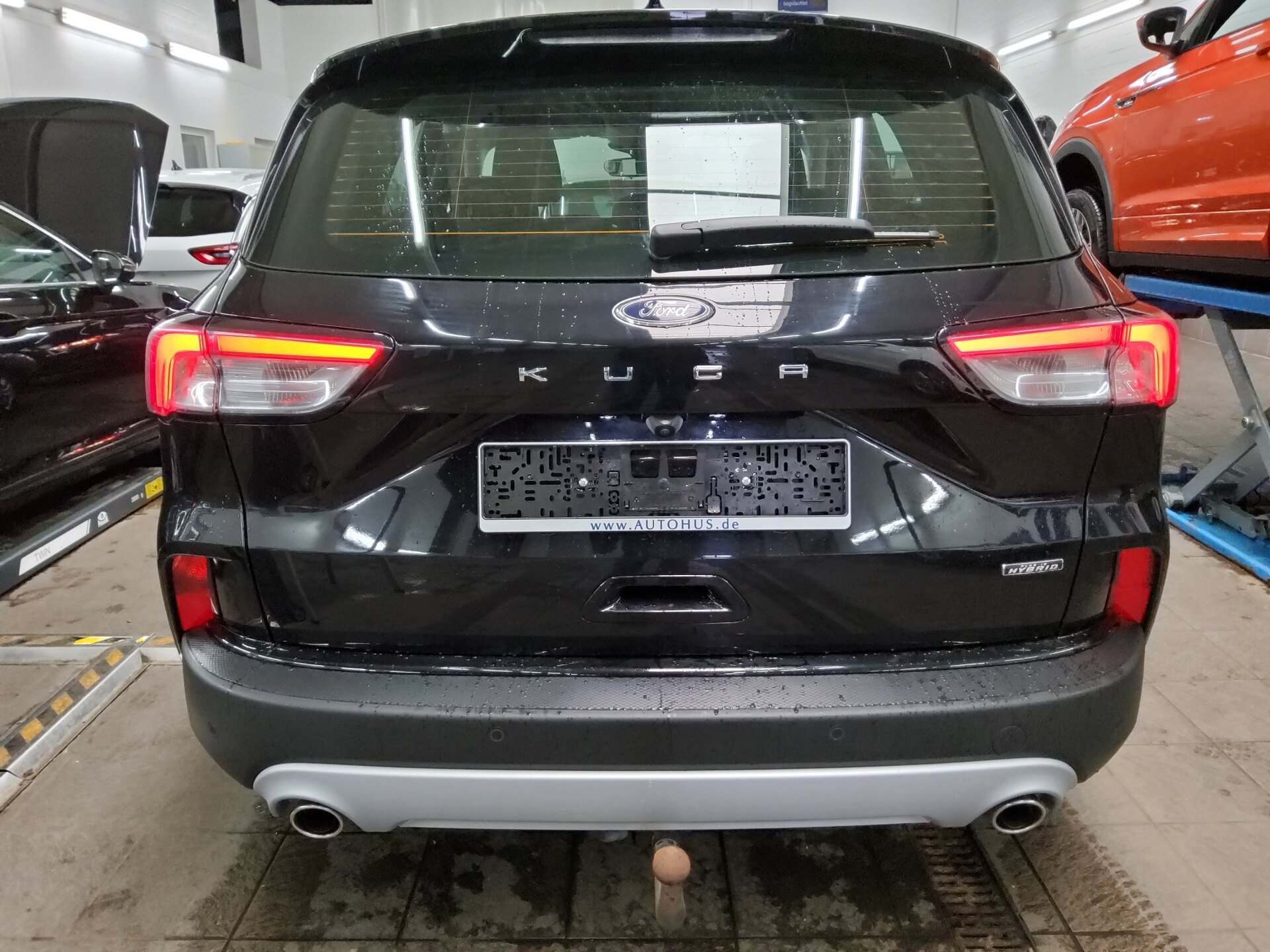 Ford Kuga 2.5 Duratec Titanium 11