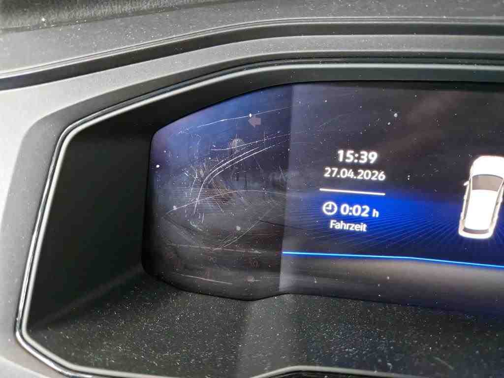 Volkswagen Polo 1.0 TSI LED AID SHZ PDC SPURHALTE 11