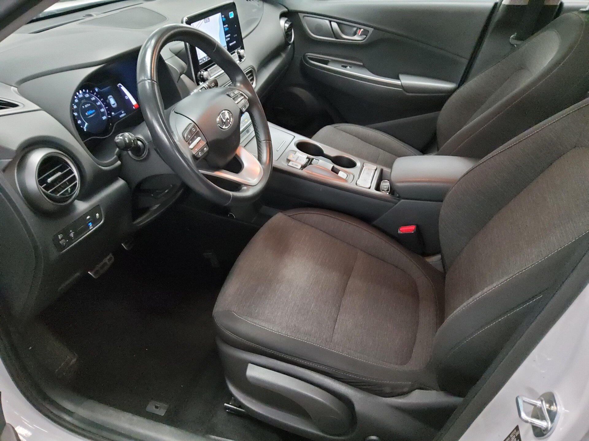 Hyundai Kona Navi LED RFK 8