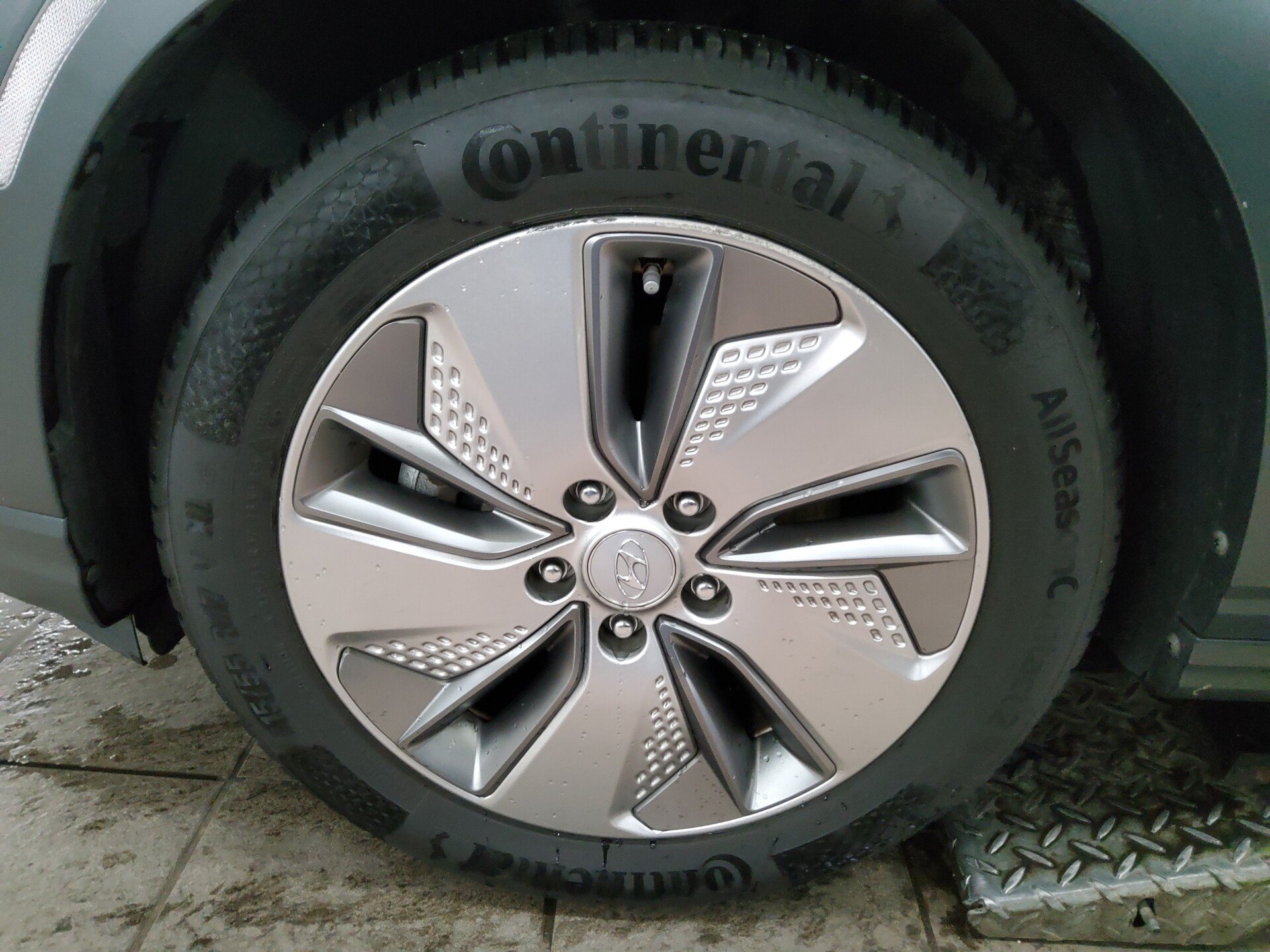 Hyundai Kona Navi LED RFK 10