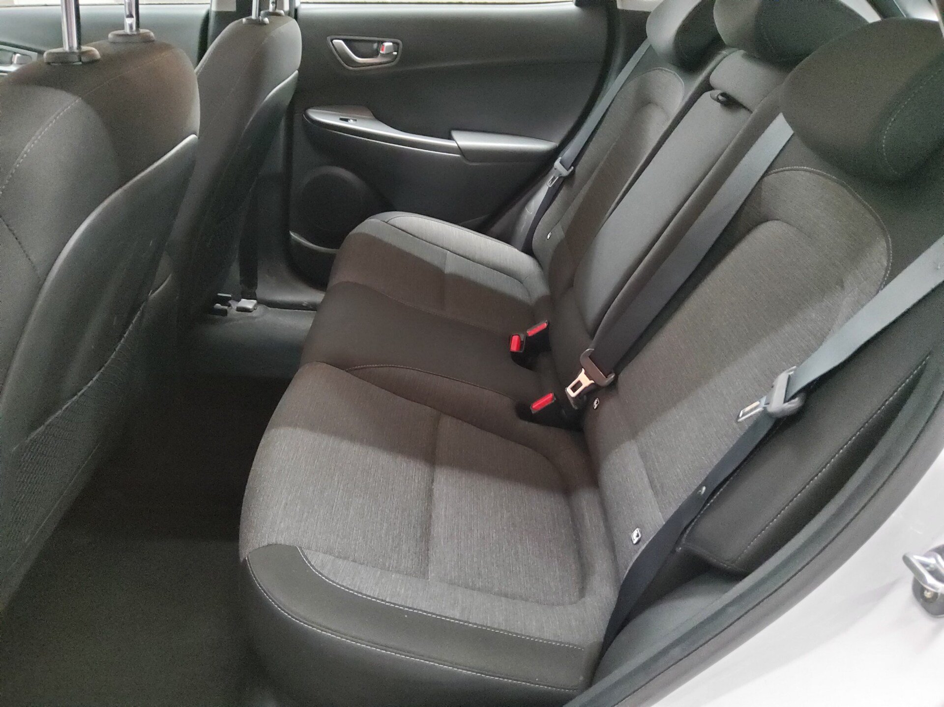 Hyundai Kona Navi LED RFK 13