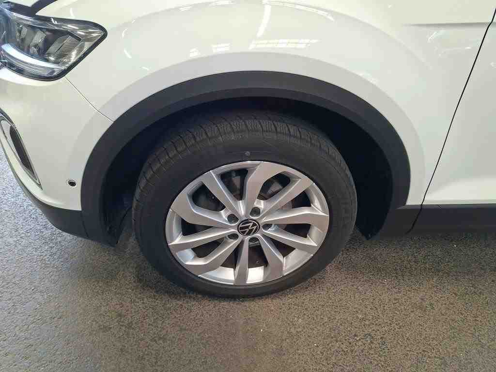 Volkswagen T-Roc 1.0 TSI Life PDC SHZ 12