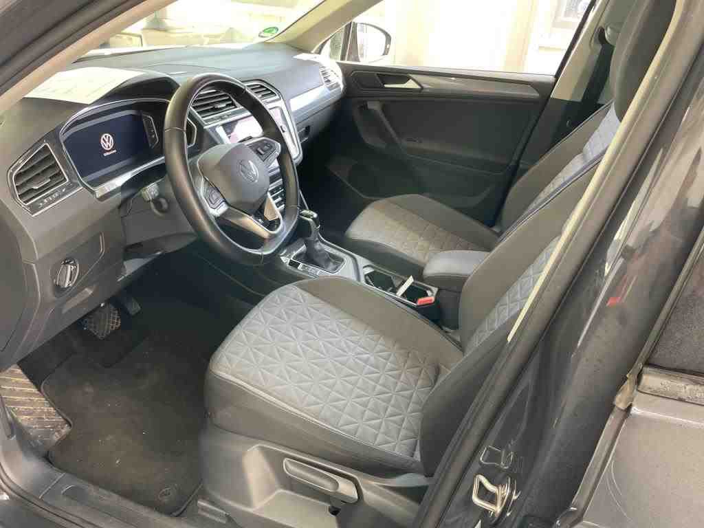 Volkswagen Tiguan 2.0 TDI Life NAVI AID SHZ RFK LED 6