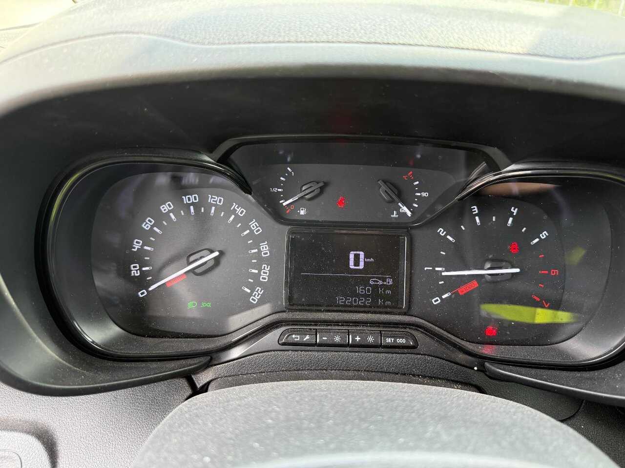 Citroën Berlingo 1.5 BlueHDI NAVI KLIMA RADIO TEMPO DAB 7