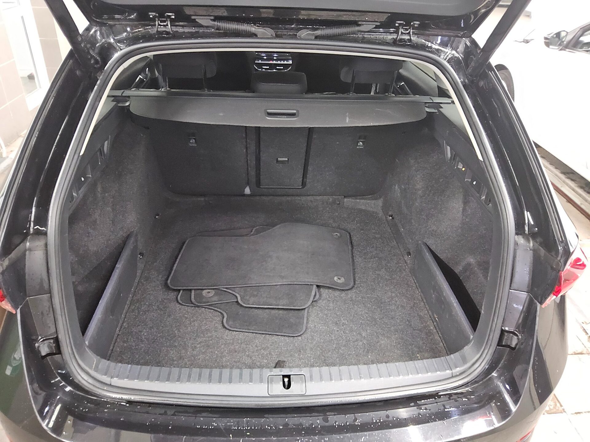 Skoda Octavia Kombi 2.0 TDI 12