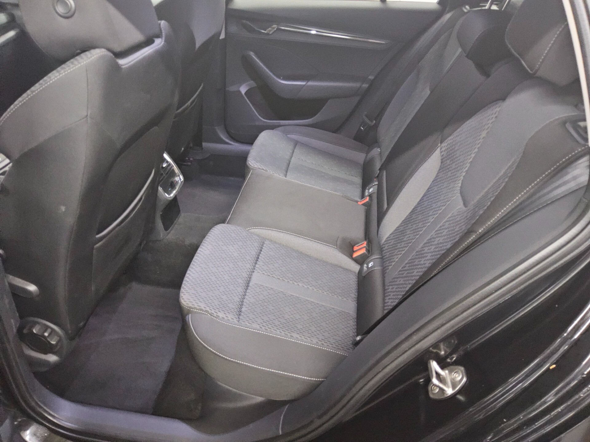 Skoda Octavia Kombi 2.0 TDI 13