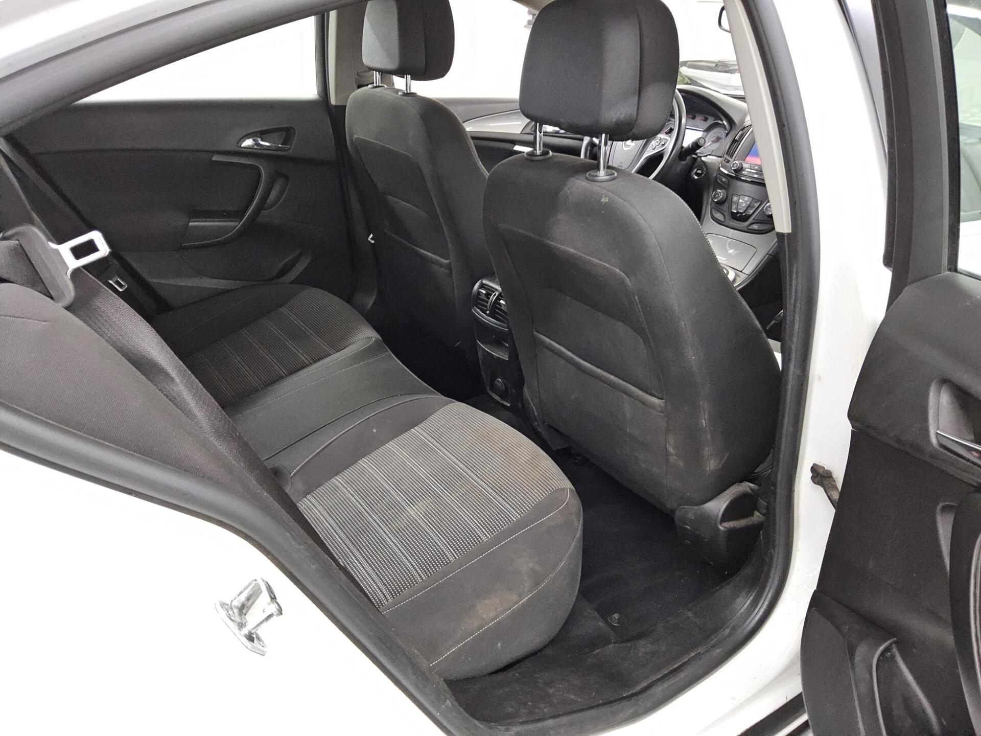 Opel Insignia 2.0 CDTI Business Ed. Nav Bi-Xenon RFK 13