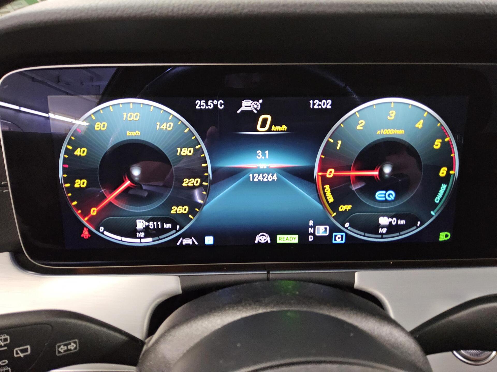 Mercedes-Benz E 300 T de AMG-Line T-Leder Navi LED Widescreen 8