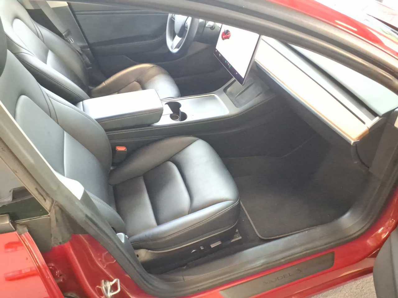 Tesla Model 3 NAVI LED LEDER SHZ PANO 6