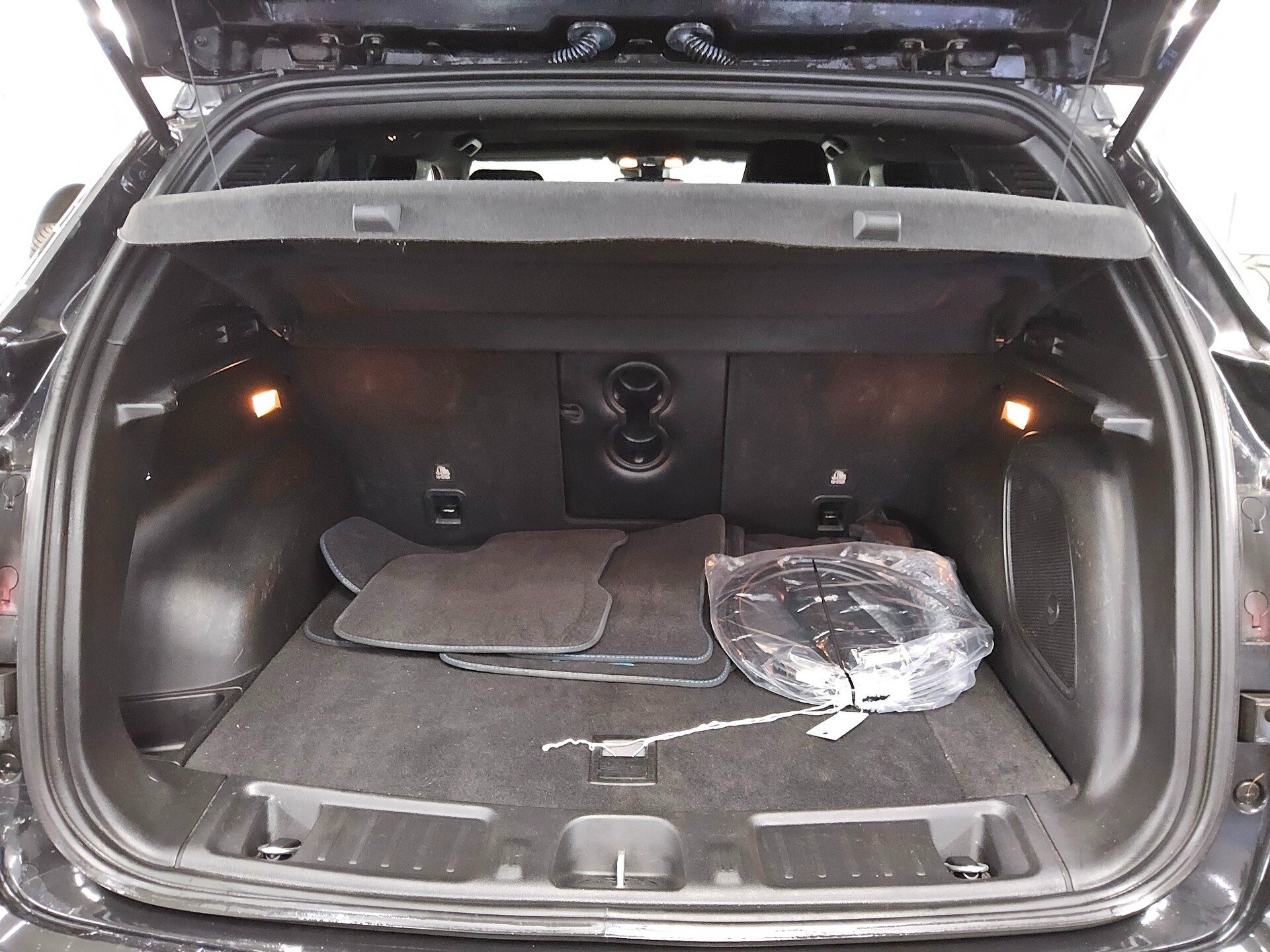 Jeep Compass 1.3 Plug-In Hybrid S Leder Navi LED RfK 12