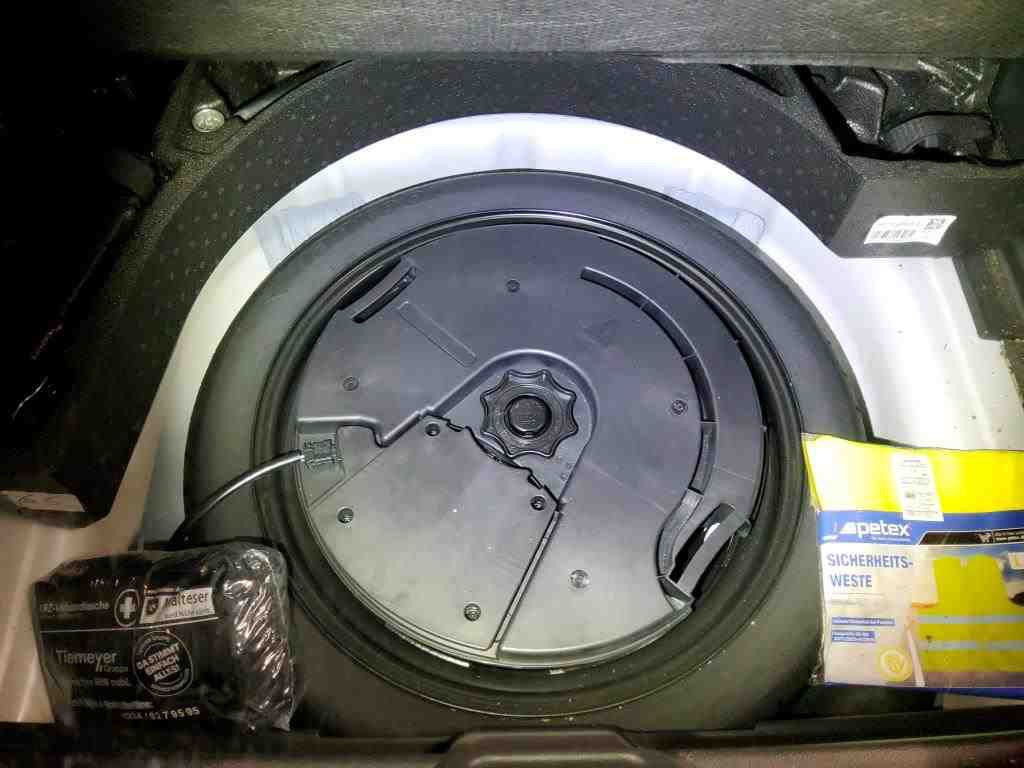 Audi Q2 30 TDI S-Line NAVI LED VIRTUAL 11
