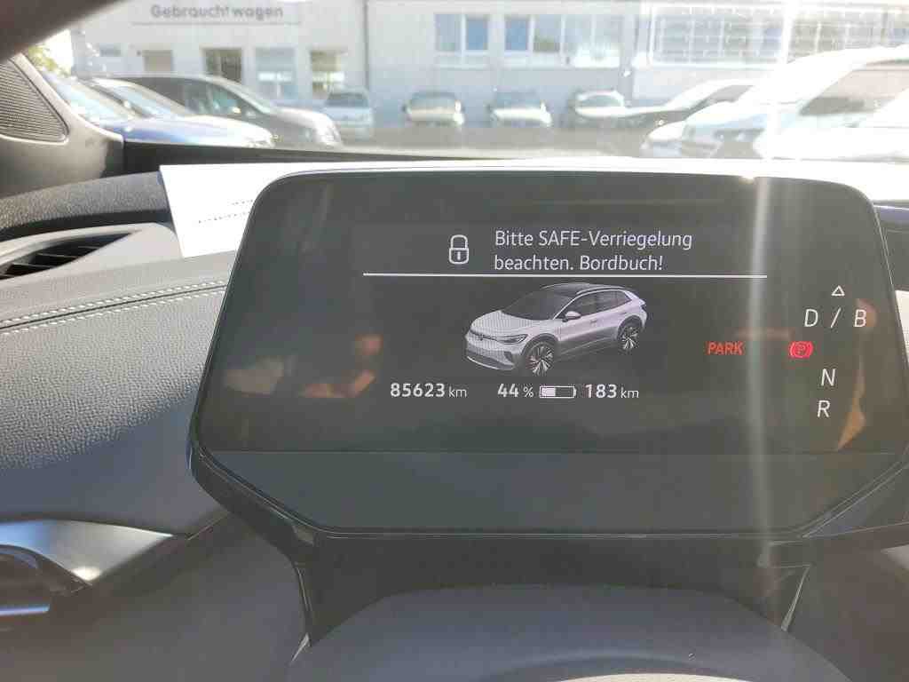 Volkswagen ID.4 Pro Performance NAVI KLIMAAUT SHZ LED ACC 7