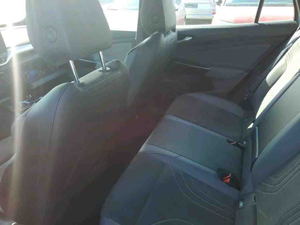 Volkswagen ID.4 Pro Performance NAVI KLIMAAUT SHZ LED ACC 9