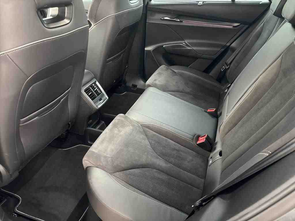 Skoda Enyaq SportLine NAVI LED SHZ RFK ACC 7