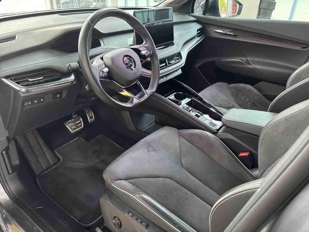 Skoda Enyaq SportLine NAVI LED SHZ RFK ACC 6