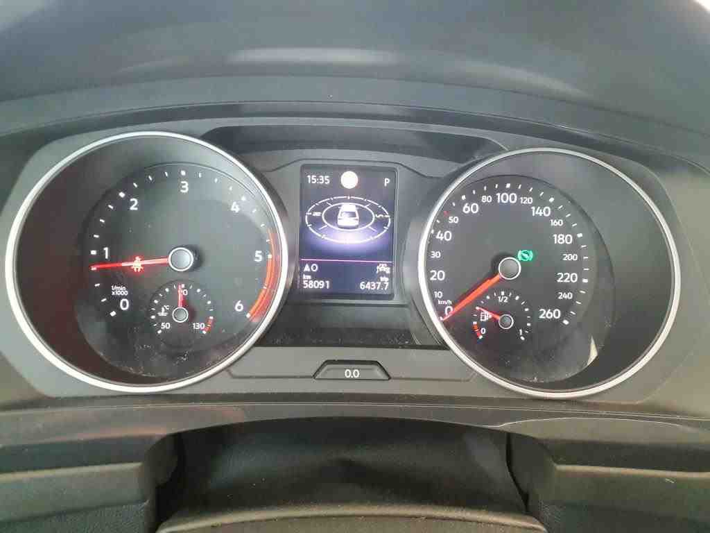Volkswagen Tiguan 2.0 TDI Life NAVI RFK LED ACC AHK 8