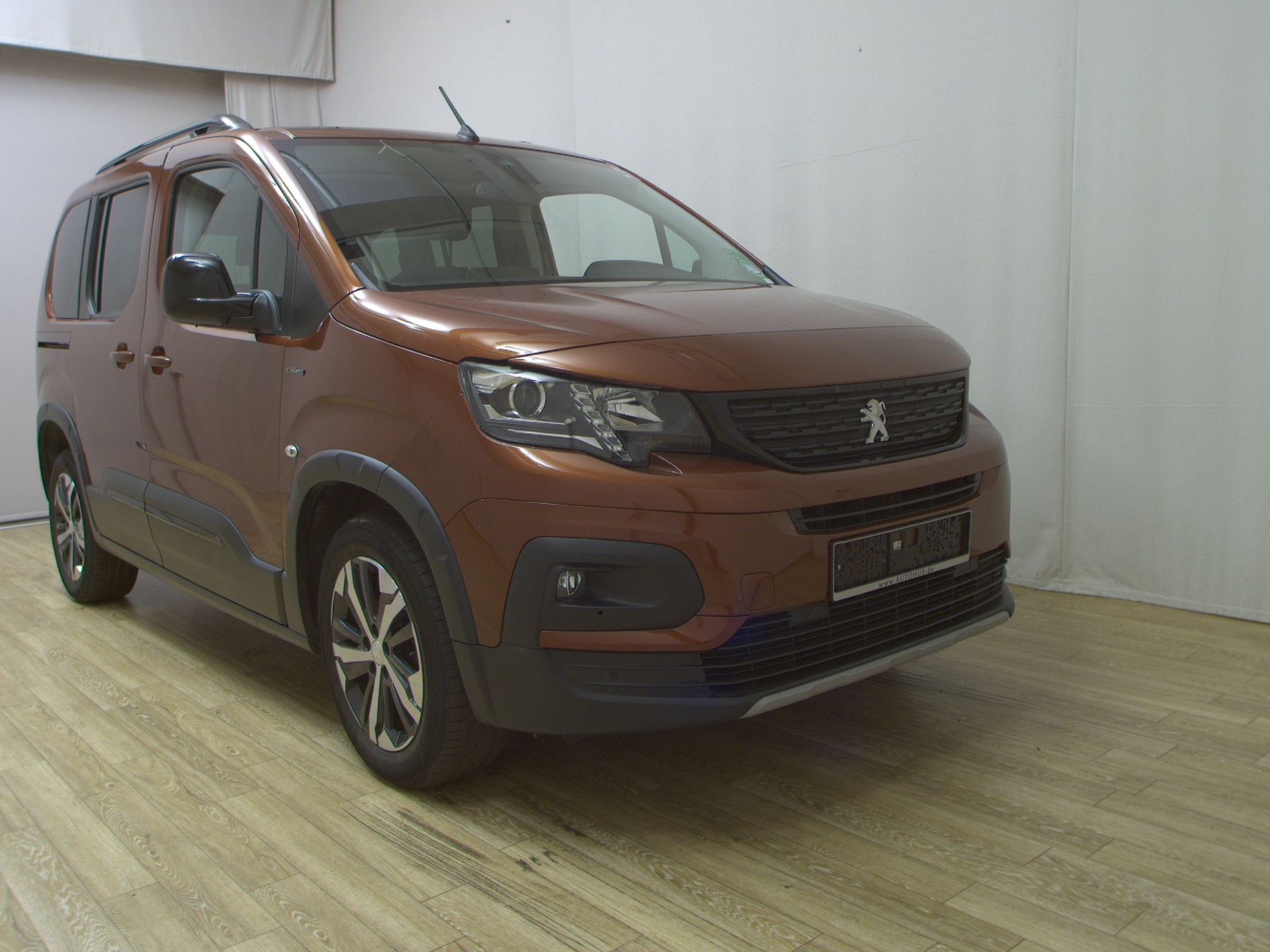 Peugeot Rifter 1.5 BlueHDI GT-Line L1 7-Sitzer Navi LED AHK RFK 3