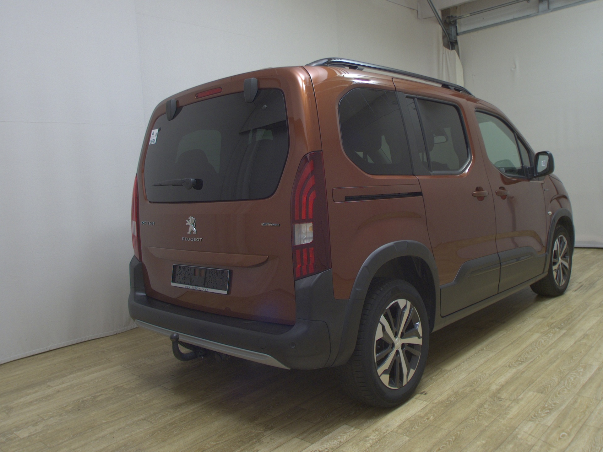 Peugeot Rifter 1.5 BlueHDI GT-Line L1 7-Sitzer Navi LED AHK RFK 4