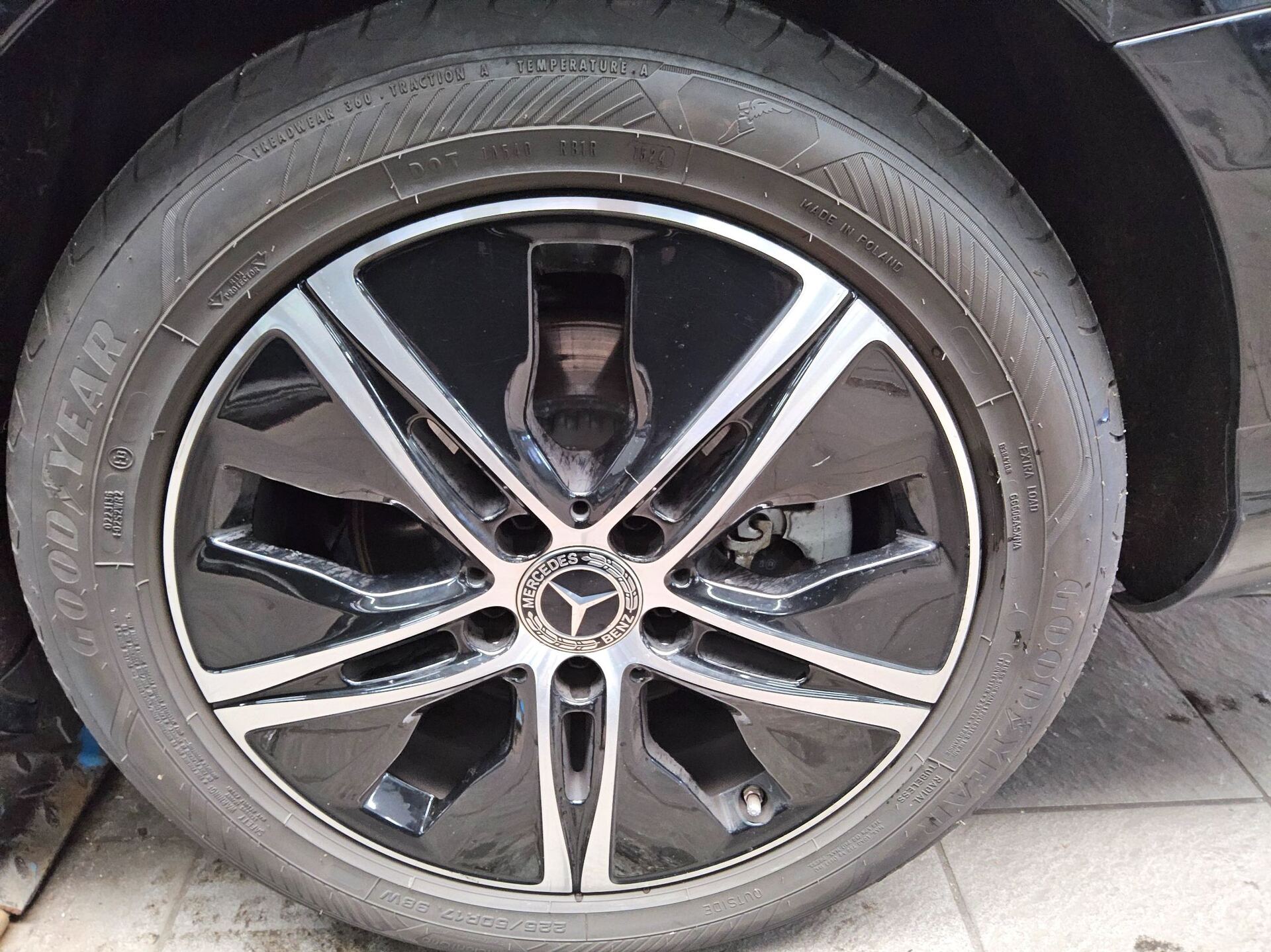 Mercedes-Benz C 220 T d Avantgarde Leder Navi LED Shz 10