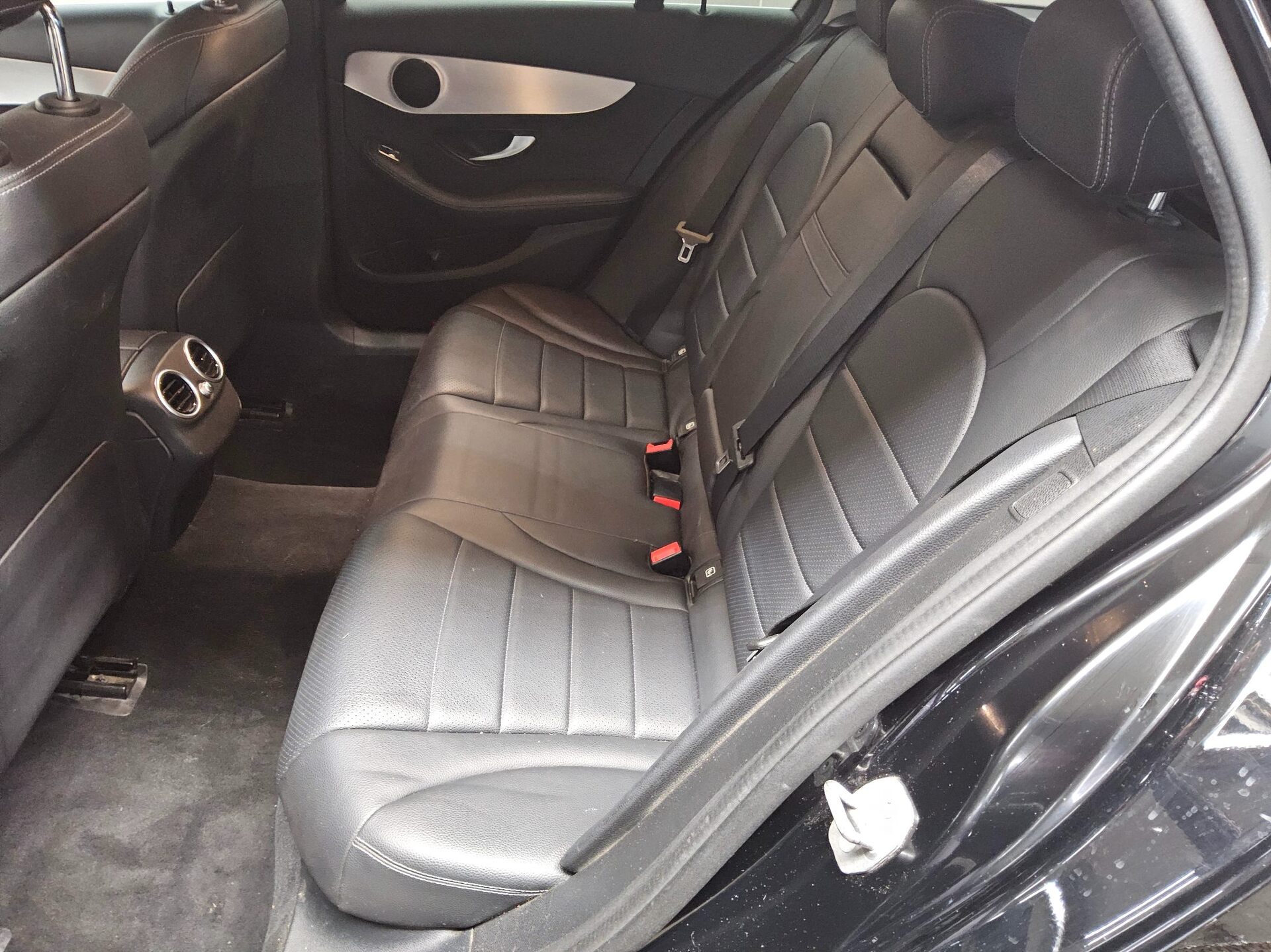 Mercedes-Benz C 220 T d Avantgarde Leder Navi LED Shz 13