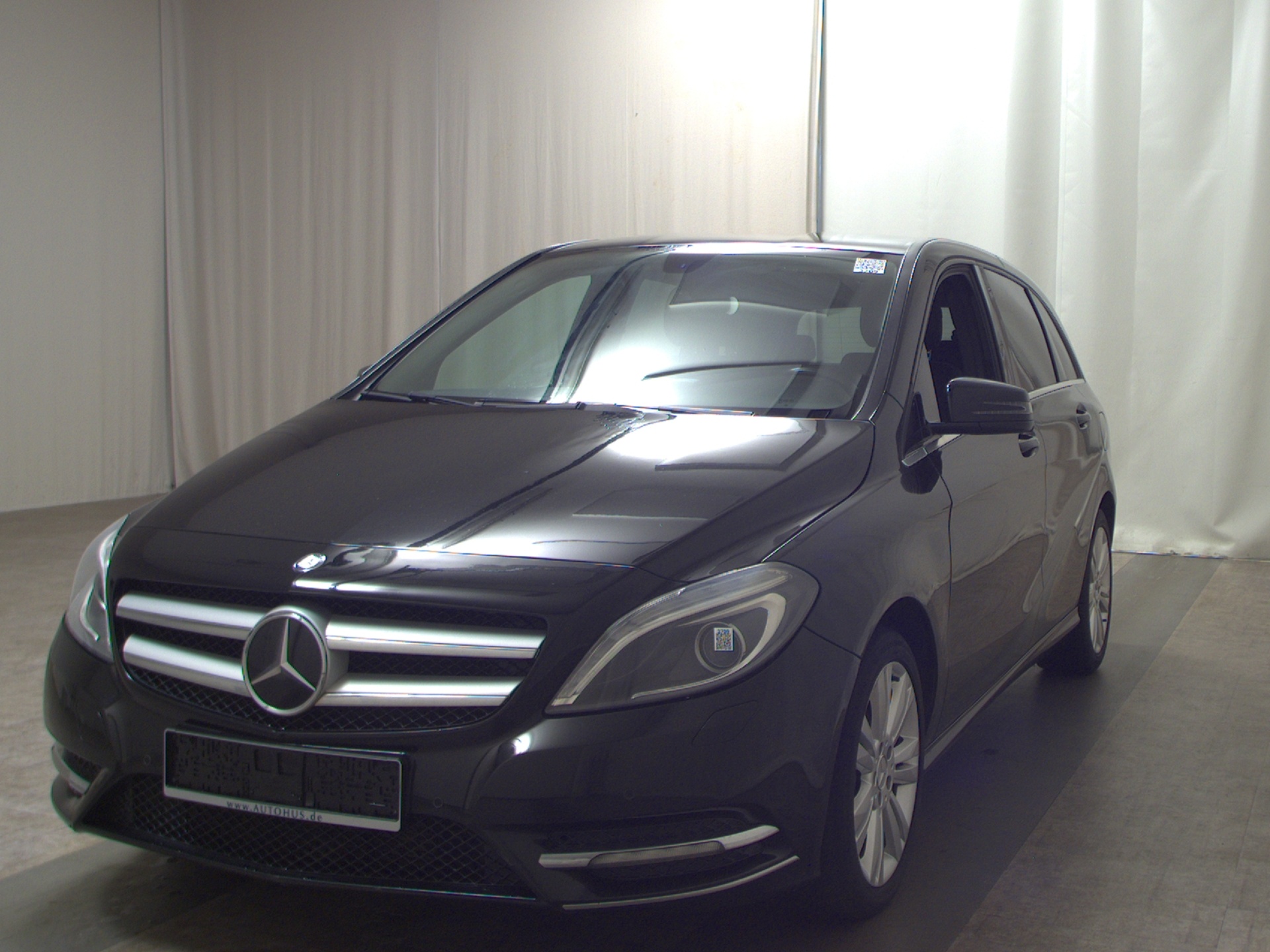 Mercedes-Benz MB B 200 d T-Leder Xenon Shz RFK 2