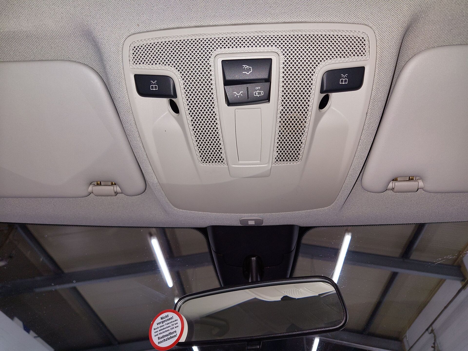 Mercedes-Benz MB B 200 d T-Leder Xenon Shz RFK 16
