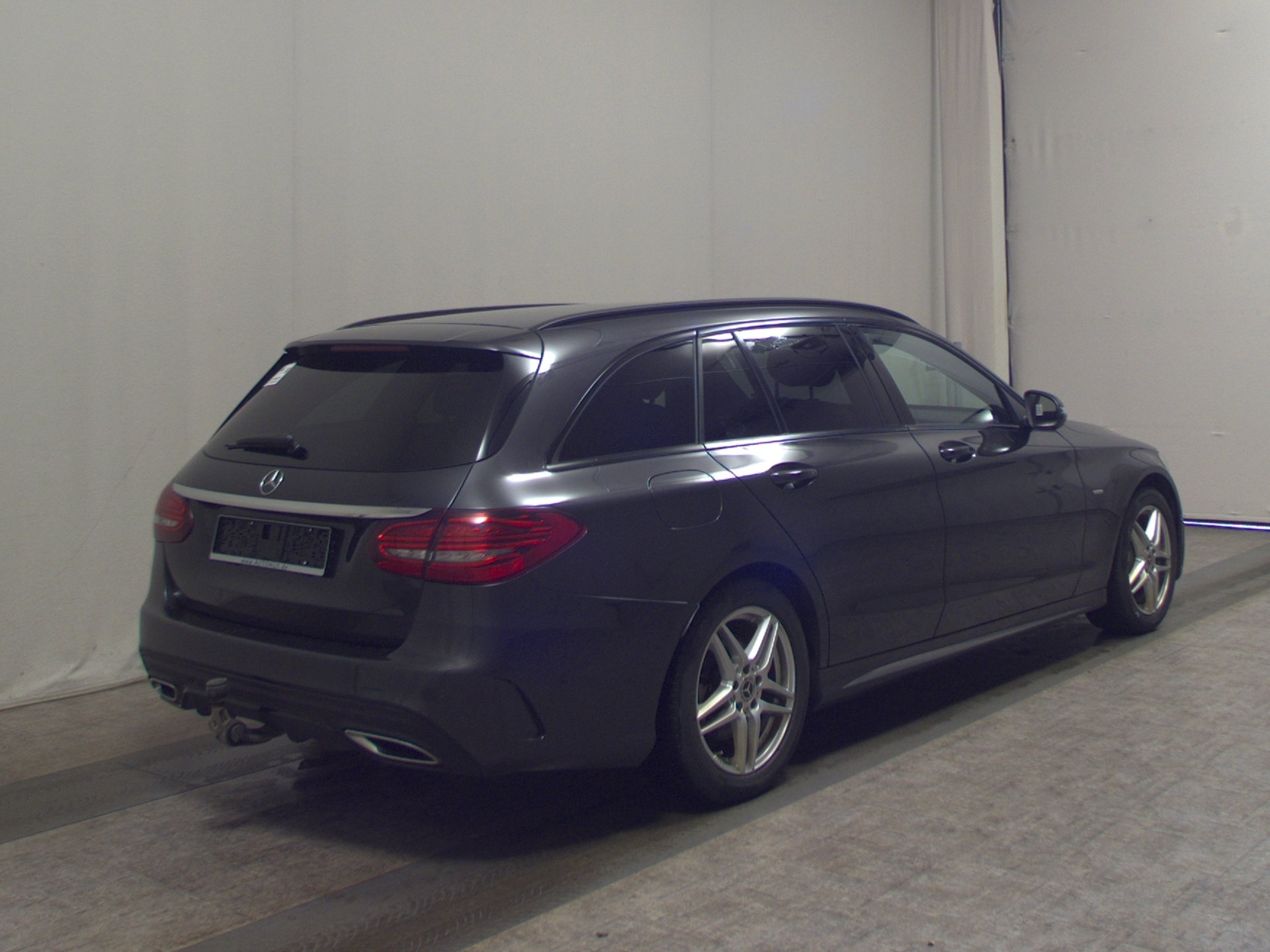 Mercedes-Benz C 220 T d AMG-Line 4