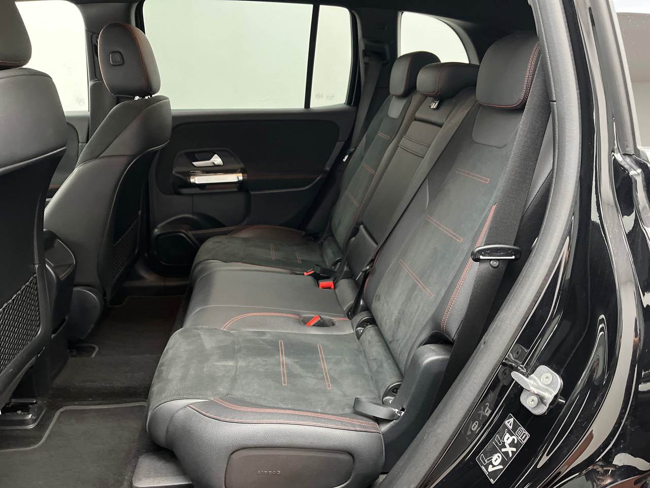 Mercedes-Benz 250 AMG-Line T-LEDER NAVI LED MBUX RFK 7