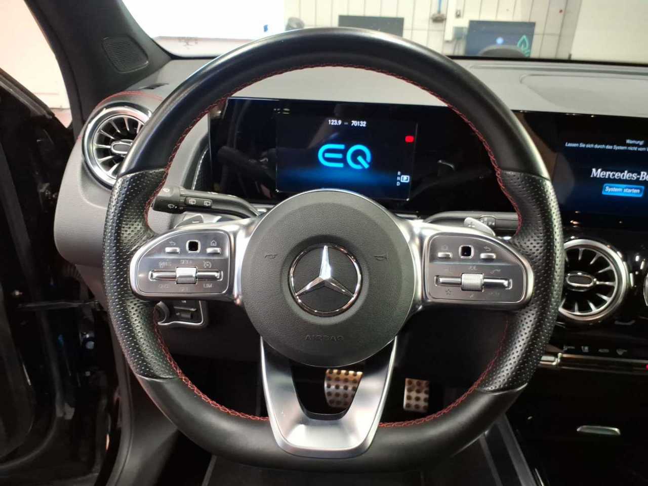 Mercedes-Benz 250 AMG-Line T-LEDER NAVI LED MBUX RFK 8