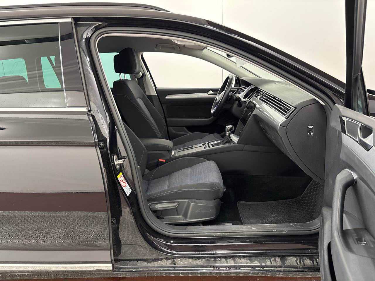 Volkswagen Passat Variant GTE 1.4 TSI 1.4 TSI GTE NAVI SHZ 6