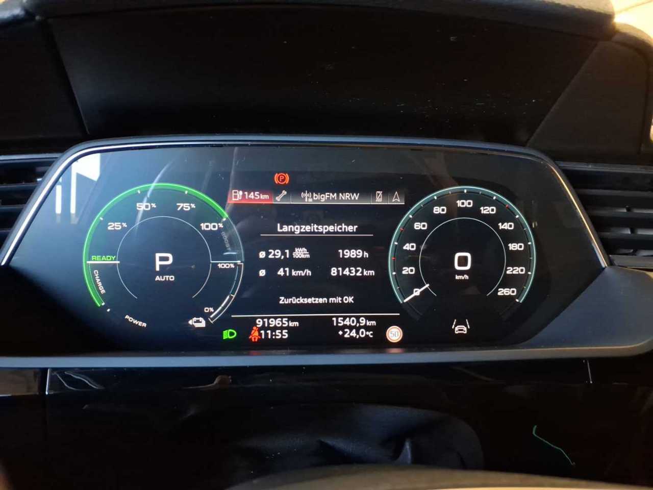 Audi e-tron 55 Qu. S-Line NAVI T-LEDER VIRTUAL SHZ RFK 8