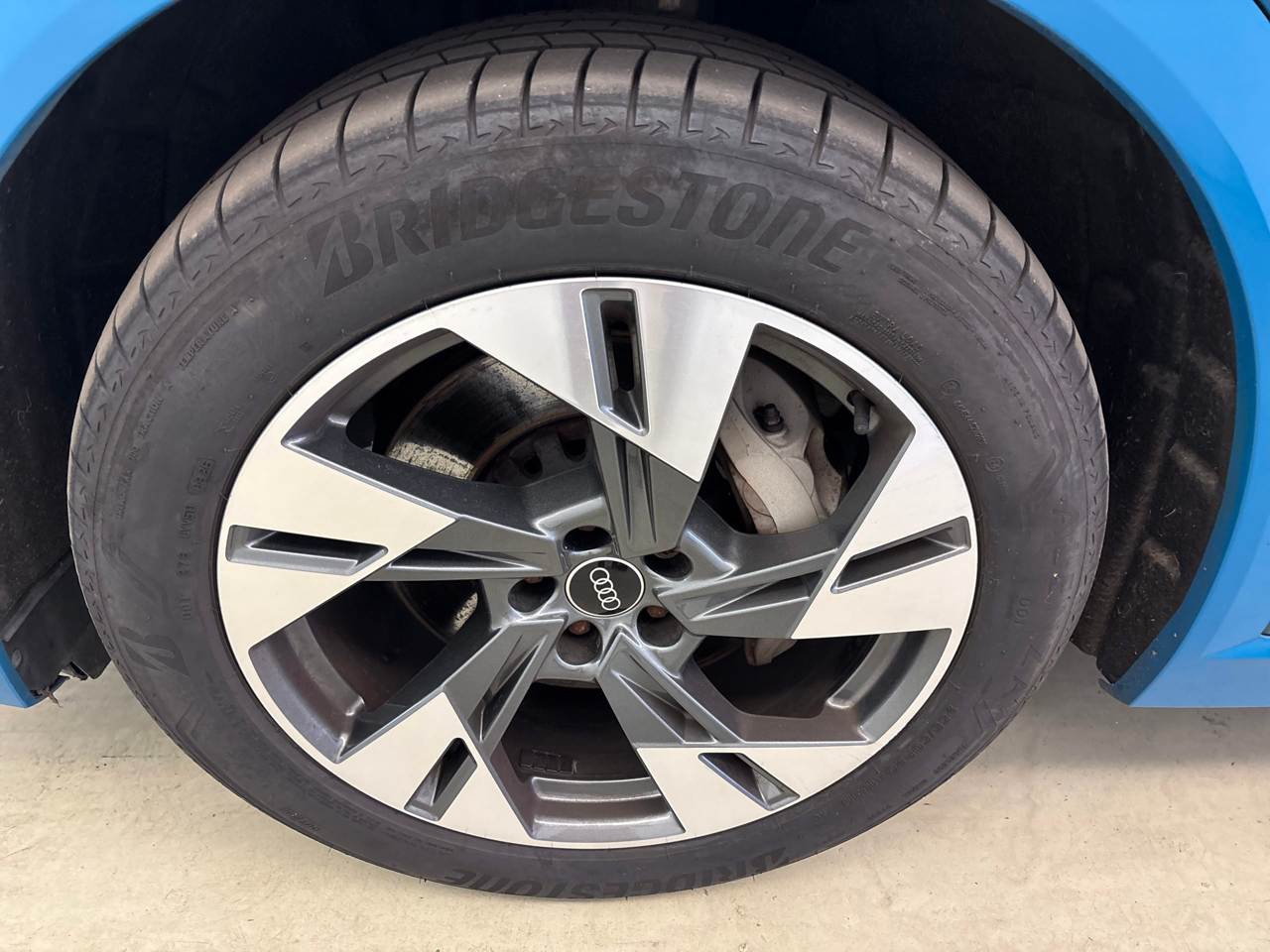 Audi e-tron 55 Qu. S-Line NAVI T-LEDER VIRTUAL SHZ RFK 10
