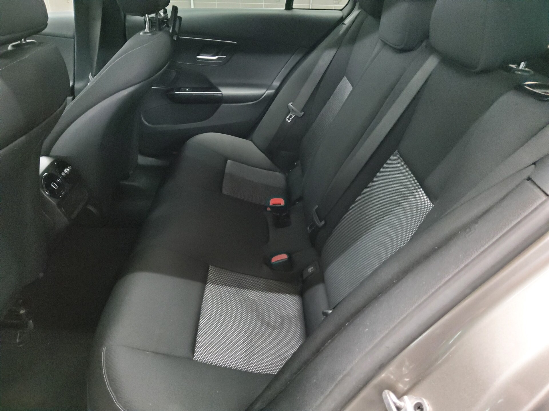 Mercedes-Benz C 220 T d Avantgarde Navi LED MBUX AHK RFK 13