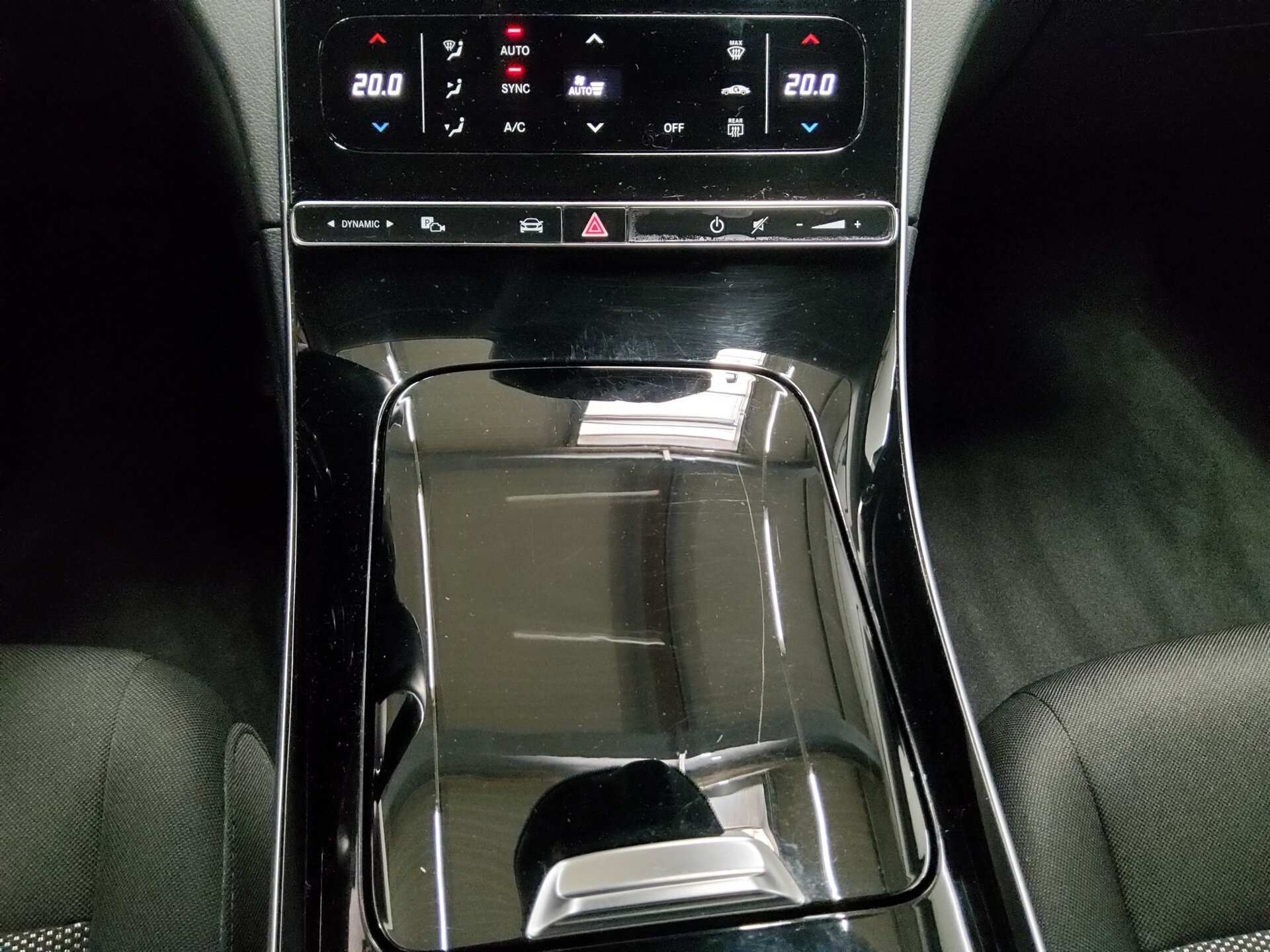 Mercedes-Benz C 220 T d Avantgarde Navi LED MBUX AHK RFK 6