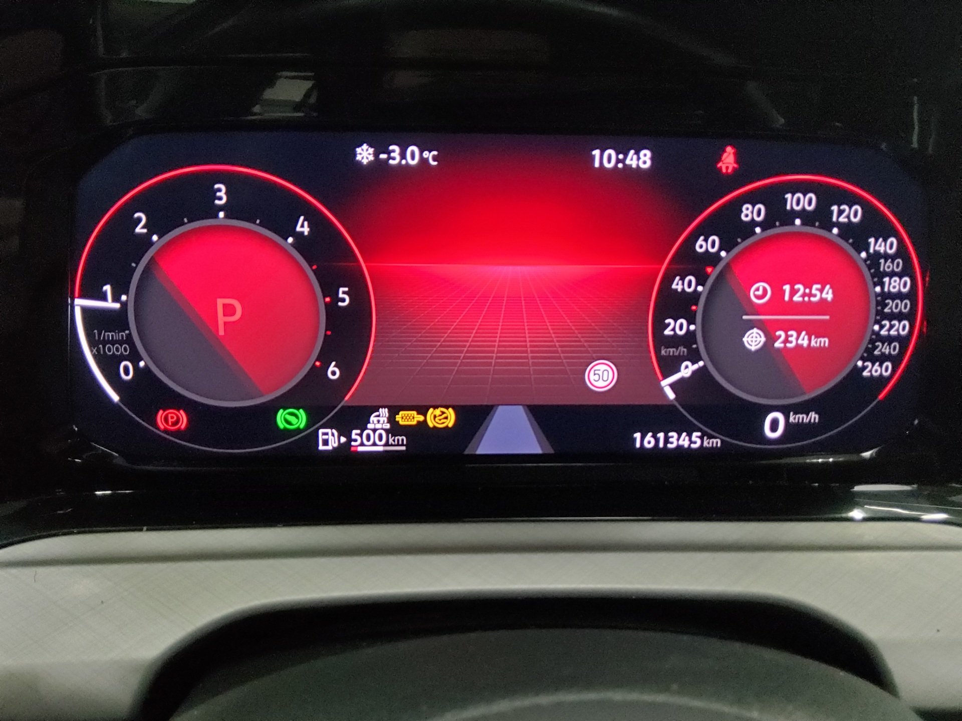 Volkswagen Golf-8 Var. 2.0 TDI Life Navi LED DC ACC Shz 8