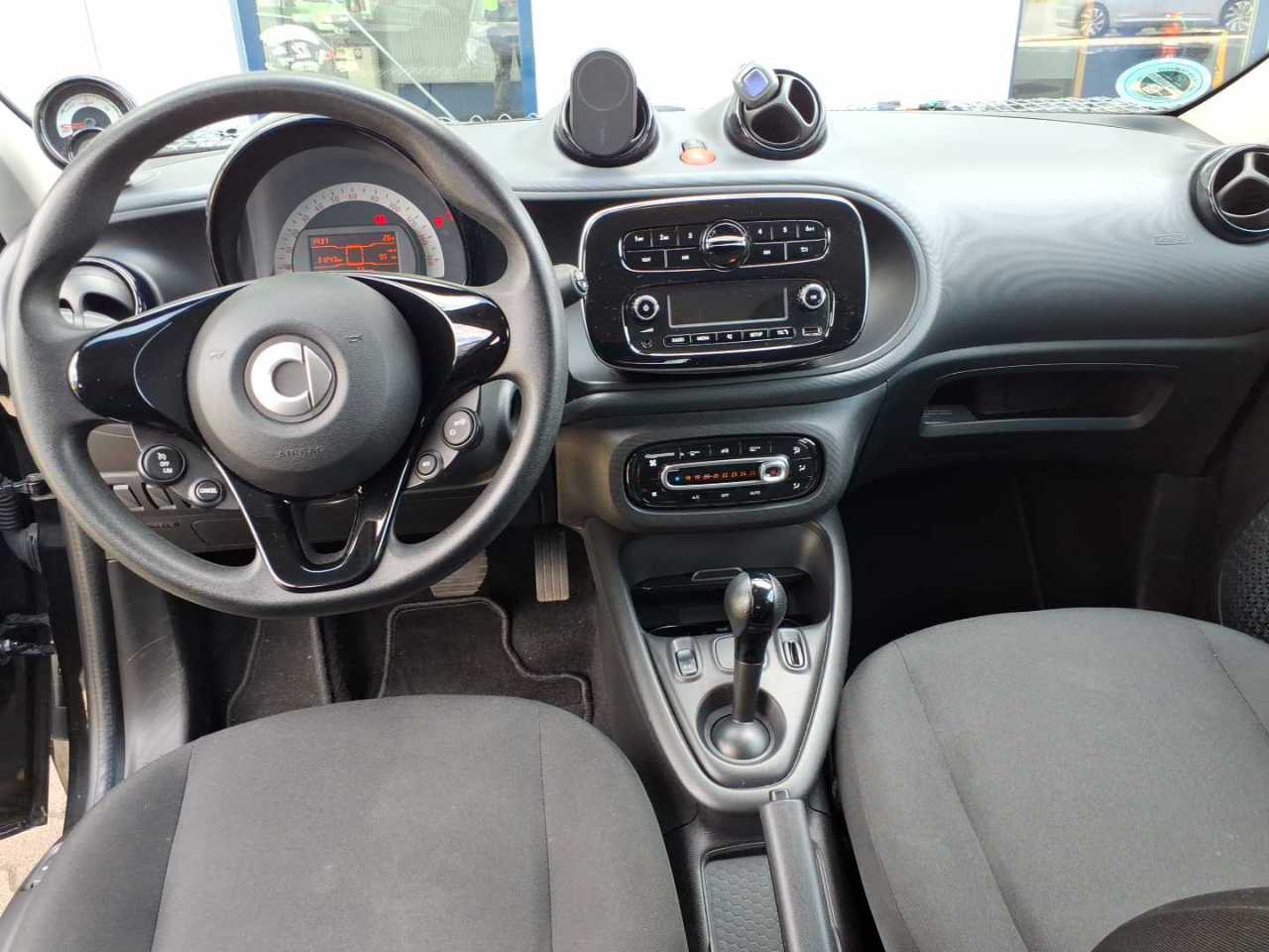 Smart ForFour EQ KLIMAAUT LED SHZ 6