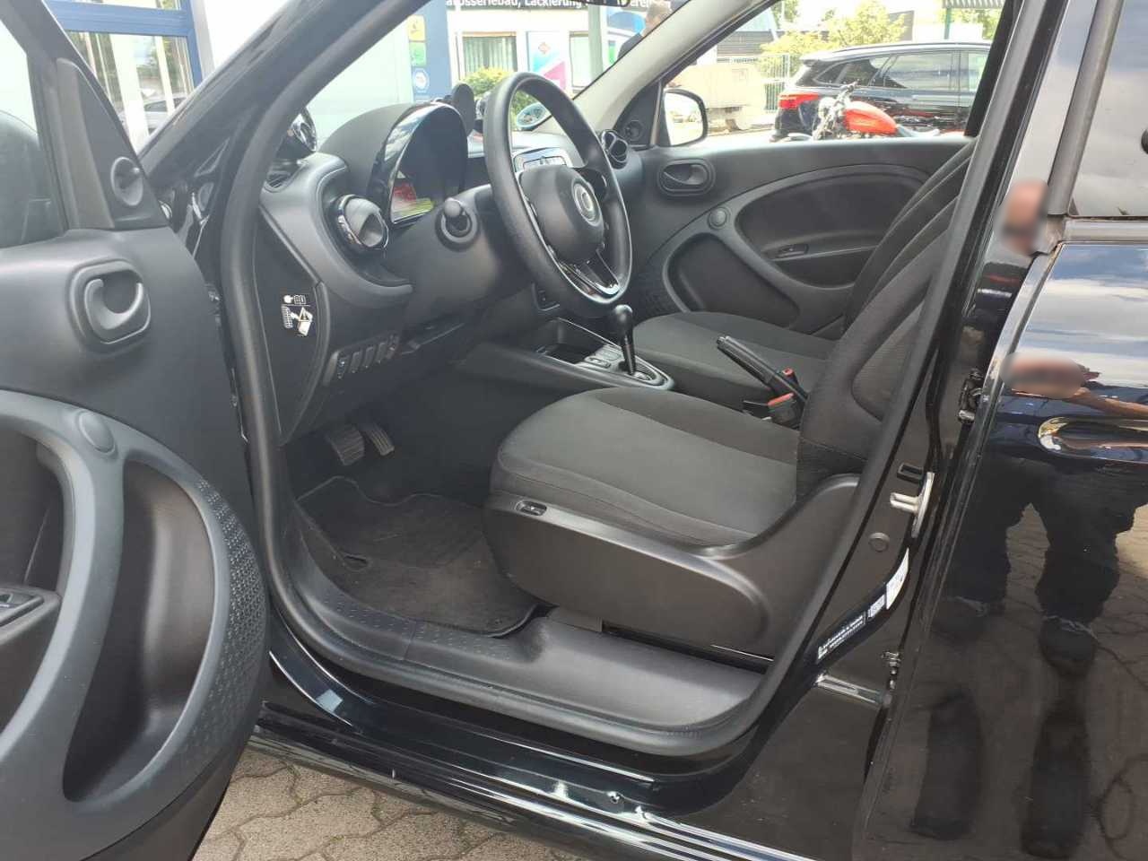 Smart ForFour EQ KLIMAAUT LED SHZ 5